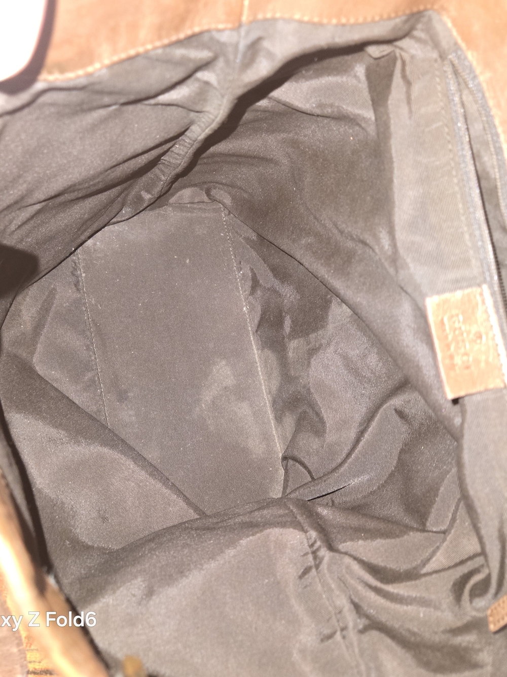 Gucci Beige Monogram Canvas Tote Bag - Picture 7 of 9